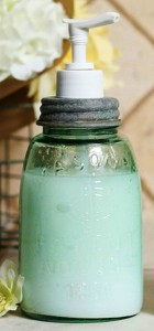 mason-jar-lotion-dispenser