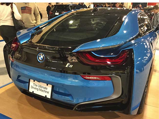 BMW i8
