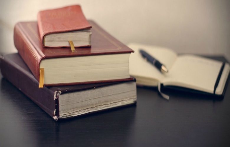 7 Sustainable Secrets to Save Money as a College Student