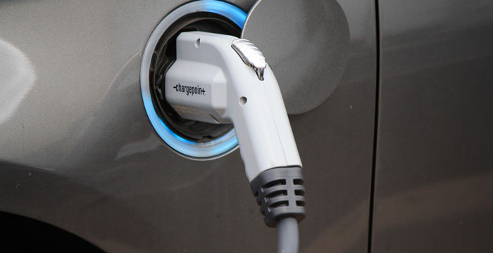 Kenney & 21 US Mayors Signed on to Keep EV Tax Credit
