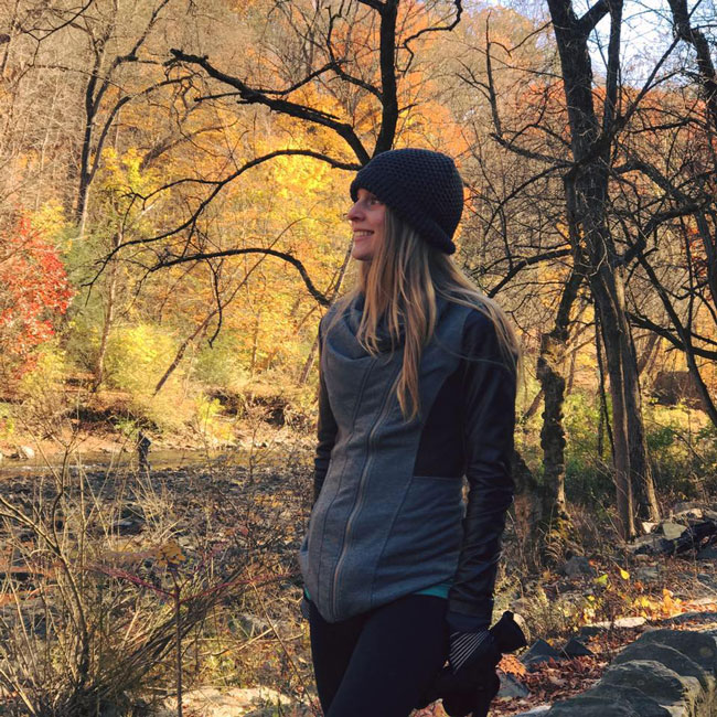 Nicole Matthesen hiking
