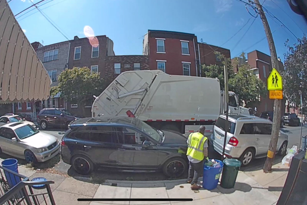City Boasts On-time Sanitation Schedule Despite Trashing Recycling Across City