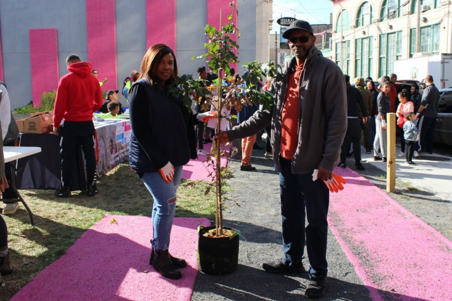 TreePhilly Continues to Green the City Despite Coronavirus